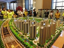 颍东美的公园天下洋房126平119万 8楼成心出售