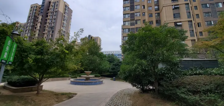 西城山水居