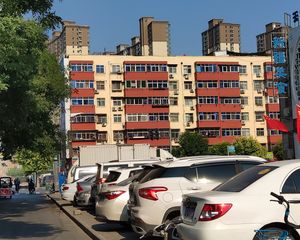 房子是房改房,满五不唯一,诚心出售,钥匙房随时可看