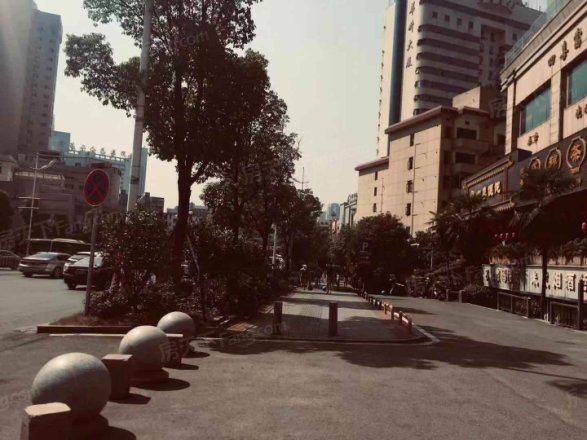 兴威名城