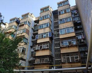 珠江路上双气入户南出门配套成熟求一次性付款