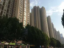 数码公寓正弘城旁全新装修全明户型 无贷 诚心出售