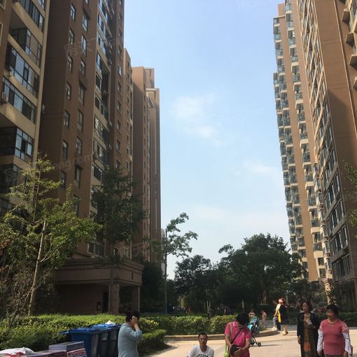 Õû×⡤½ð³¿¼ÎÔ° 3ÊÒ2Ìü Î÷