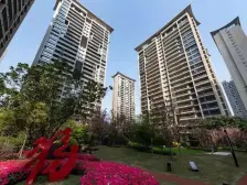 东门攀成钢【品质豪宅】伊泰天骄,40平米大阳台