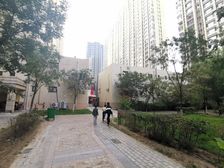 万达广场公寓1室1厅南