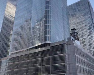 奈伦国际三室二卫出售,有地下车位,摩尔城长乐宫