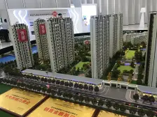 地铁商场xue校均在500米以内精装交付带车位