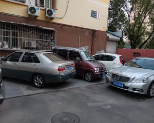 南三环中路69号1室1厅南