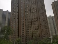 新淮海路延长段,楼层好,全天采光无遮挡,可过户。