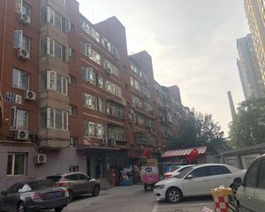 南方庄1号院大客厅两居室满五唯一楼层好