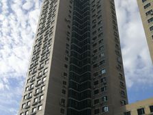 此房采光好,电梯房,省去爬楼梯的烦恼,两室一厅。