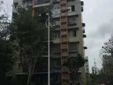 融创茂装修洋房,3室2厅2卫,家具家电齐全,价格可谈