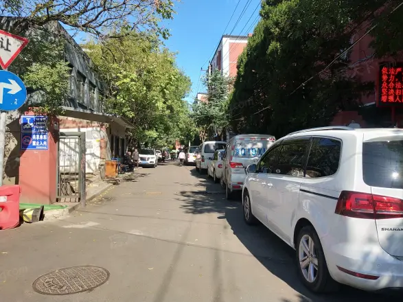 东门里小区