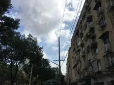 小陆家嘴地段,中间楼层,黄浦江双地铁口百米距离