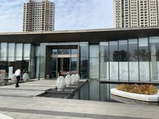业主诚心出看中价格可谈采光刺眼