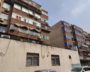 洛阳市国税局家属院3室1厅南北