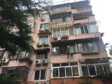 岚皋路300弄 2室1厅 南 北