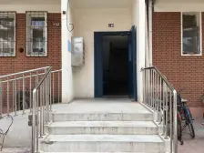 总价合适+两室+配套齐全+生活氛围弄+接孩子方便