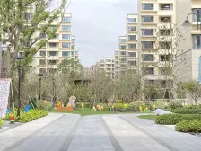 近地铁 产权清晰,无抵押,中间楼层,新上房源