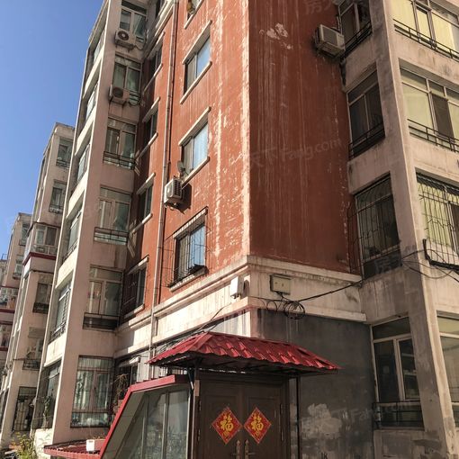 校园小区1室1厅1卫西北朝向1600.00元/月出租