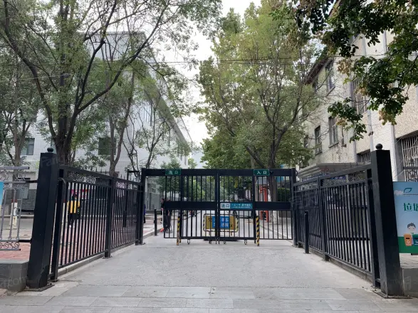 育红小学家属院