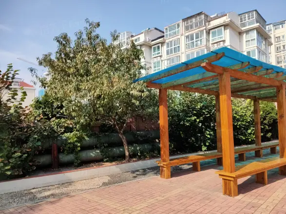 国隆新村