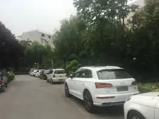 房子满两年 三四楼带露台 楼栋位置好 停车自带车库