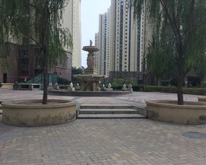 万豪美墅城精装修,拎包入住大平米复试