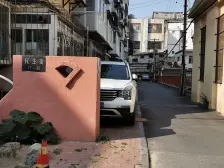 民生街118万通透户型 南山路 楼下停车方便