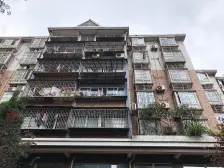 保税区 康兴园一房32万