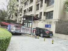 龙湖品质,户型方正,临轻轨 ,临天街, 业主诚心