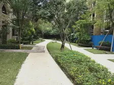 配套成熟 龙湖大社区 户型方正 业主诚心出售