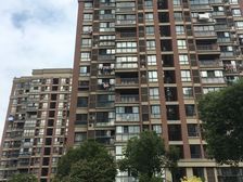 天居玲珑湾(二期) 3室2厅2卫 南