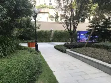 红旗河沟 恒大御景台精装两房 全新未住人 凤凰层