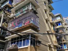 采光好,商圈范围近。双轻轨交通方便