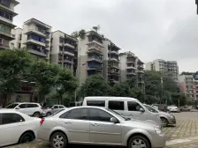 房子是正规二室一厅户型方正业主诚心出售