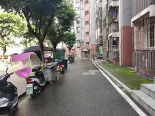 大竹林五楼三房带阁楼,买一层送一层,视野开阔,拎包入住