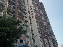 距轻轨1号线高庙村站300米,精装两房,业主诚售