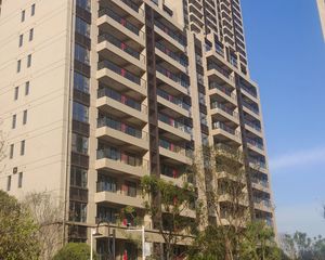 伟象碧桂园锦上2室2厅南