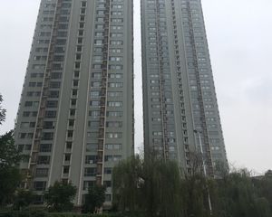 云水苑3室1厅东南
