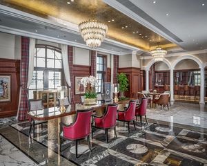 万科精装南北通透两居室,带地下车位