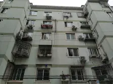 近地铁,中间楼层 新上房源