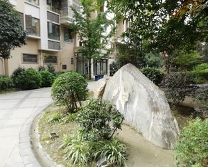 丰瑞玺悦城2室2厅东南
