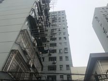紧邻地铁站,户型方正,全明