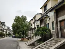 临湖小区,万科物业,中间楼层,红木家具,近轨交,诚心出售