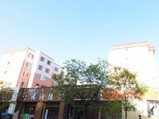 业主诚意出售,小区绿化好,停车方便,看房方便