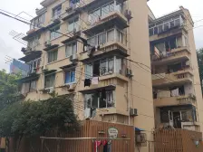 近地铁,南北小两房,边套采光好, 诚心出售