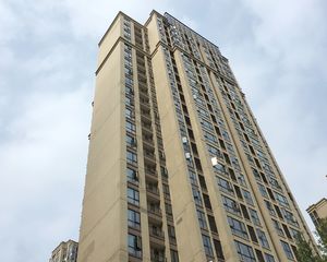 保利玫瑰花语 3室1厅 南