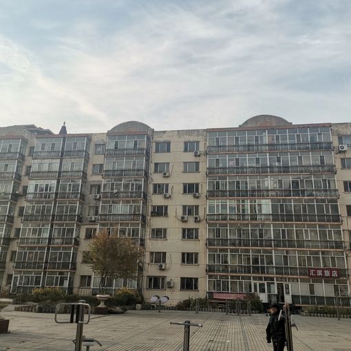 城安小区1室1厅1卫南北朝向900.00元/月出租