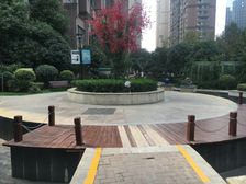 百乐门悦府精装修边户三房两卫诚心出售